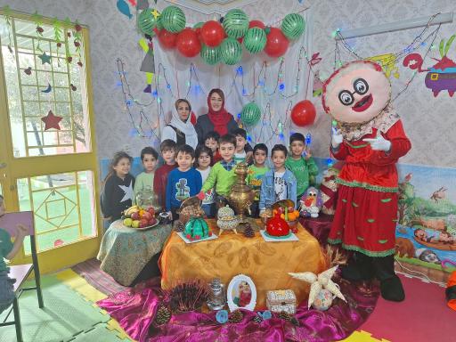 عکس مهد و پیش دبستانی بچه های خورشید