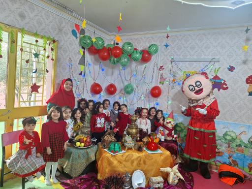 عکس مهد و پیش دبستانی بچه های خورشید