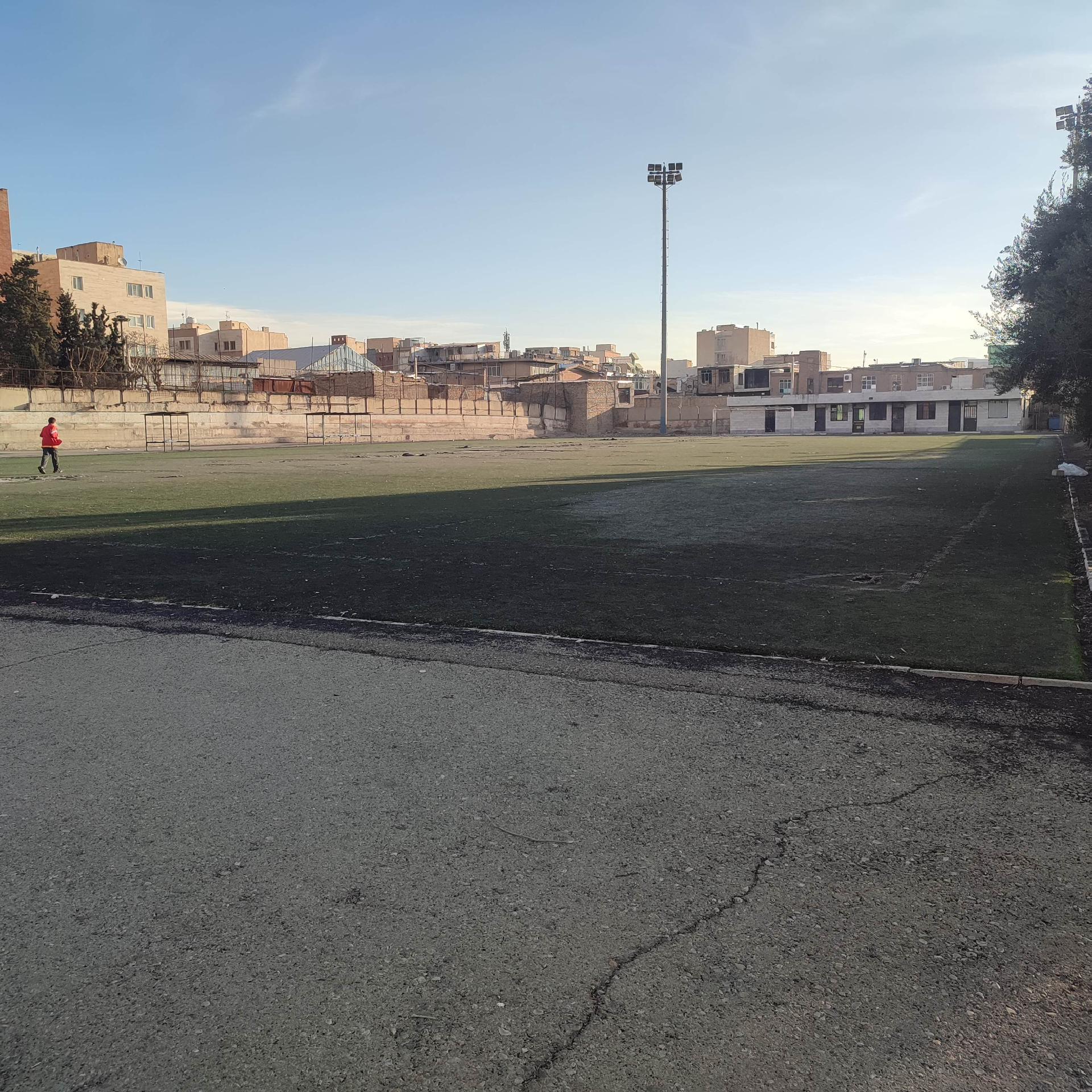 عکس باشگاه یاس سفید