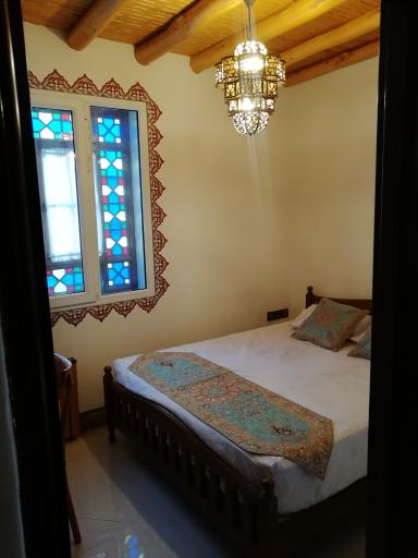 عکس هتل سنتی آب میرزا