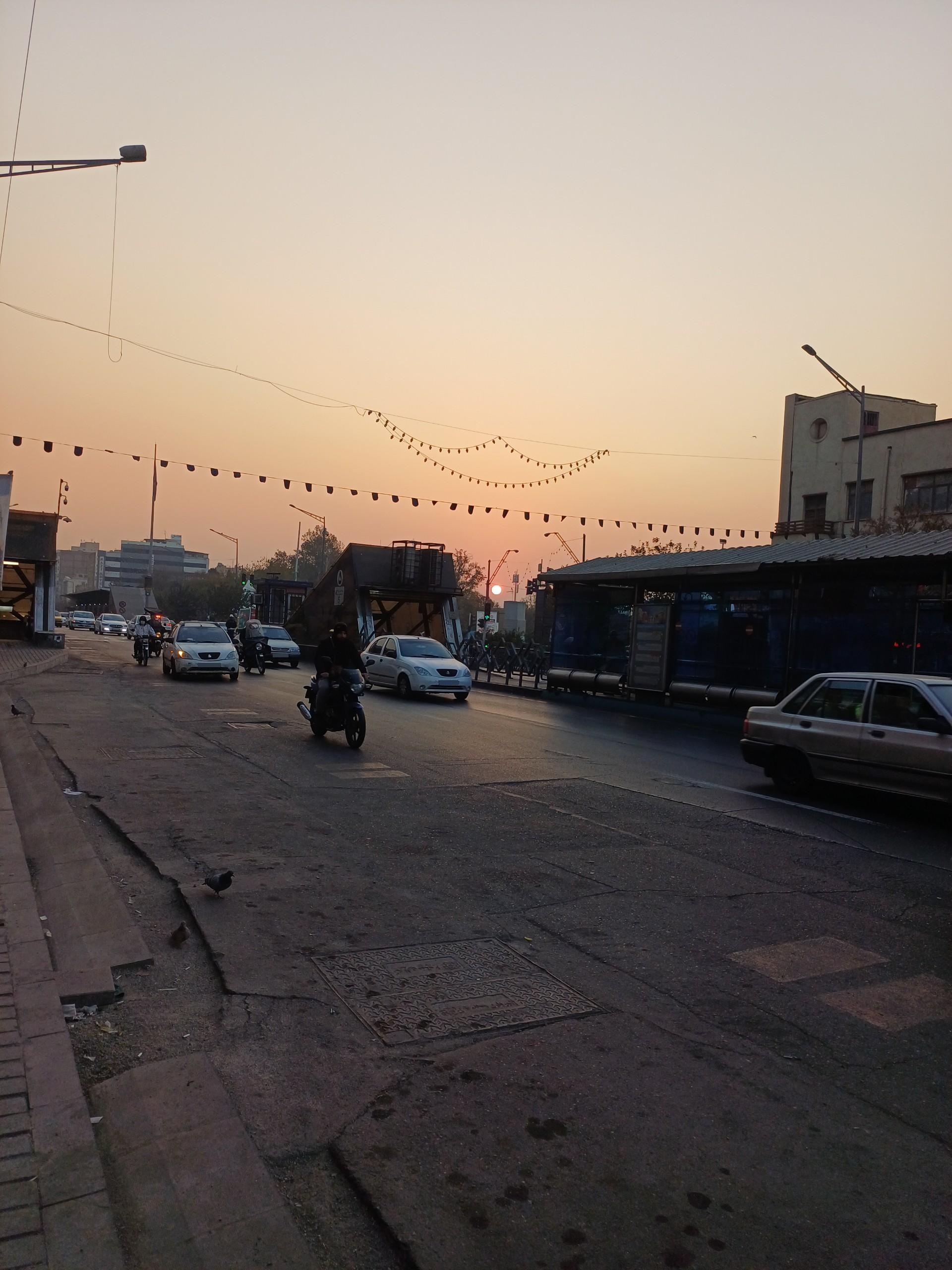 عکس چهارراه ولیعصر