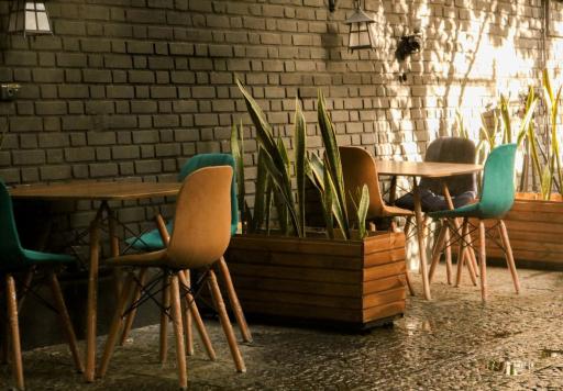 عکس کافه کتاب ترنج