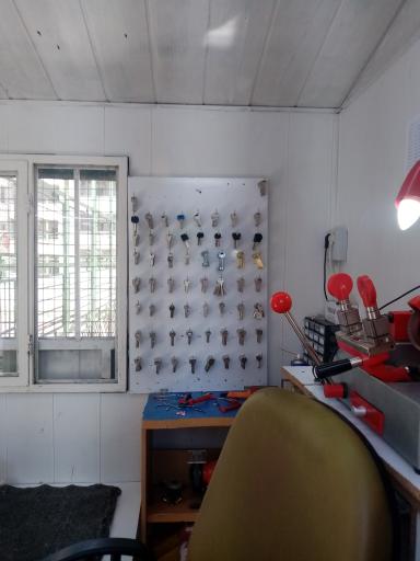 عکس کلید سازی پردیس کلید 