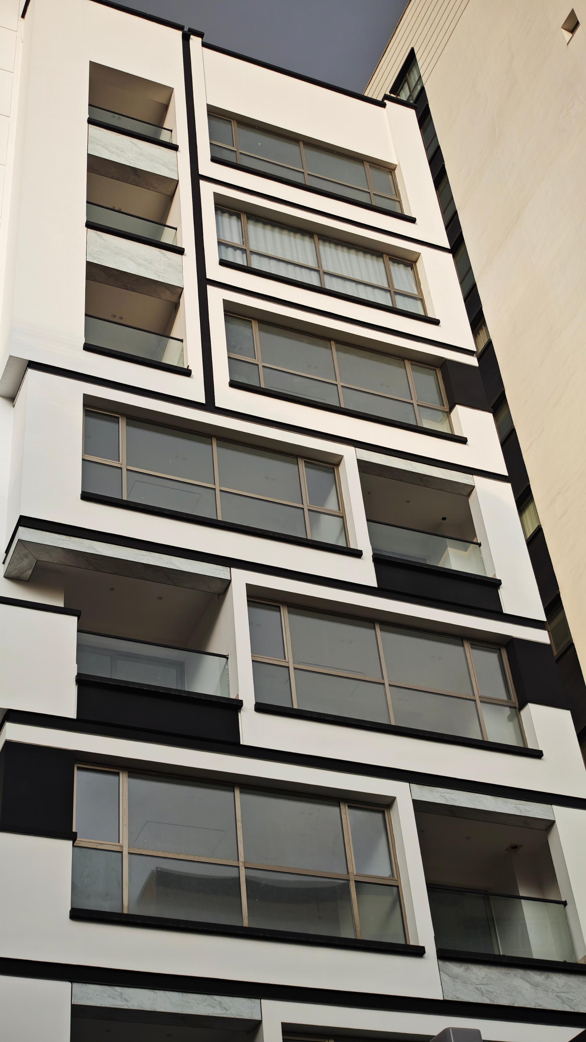 عکس ساختمان کوهستان دوم 