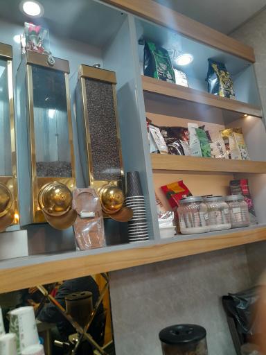 عکس کافه ترافیک