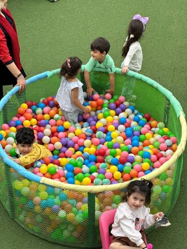 عکس مهد کودک نی نی گل