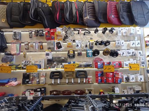 عکس تزئینات خودرو شیشه دودی