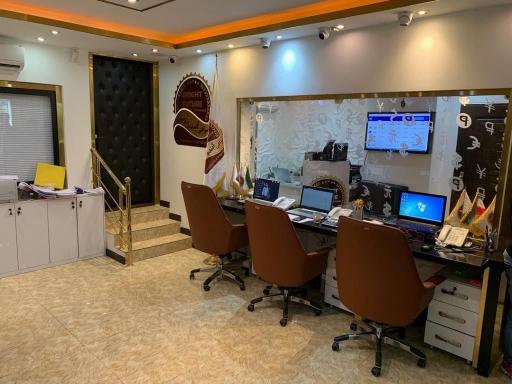 عکس صرافی آینده روشن