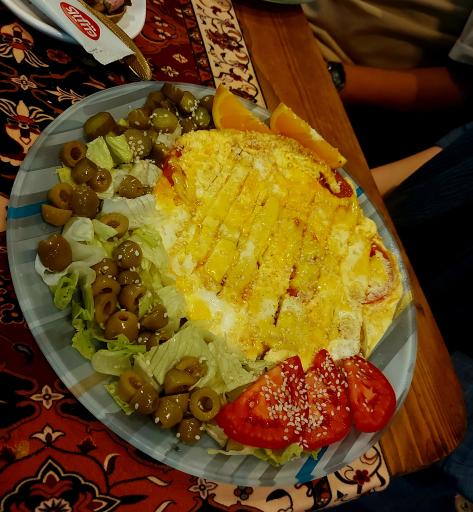 عکس کافه صبحانه ماهینا