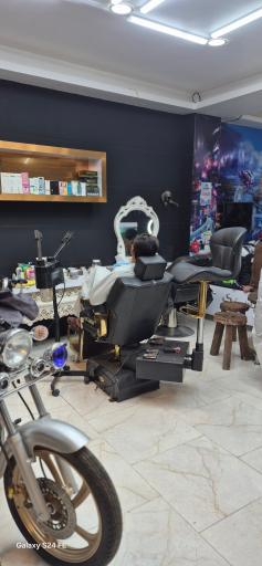 آرایشگاه پسرک