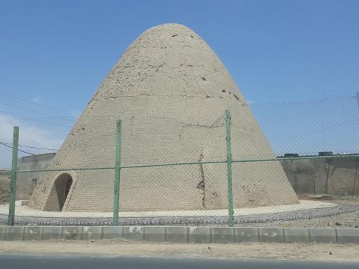 عکس یخچال تاریخی تُرشنبه