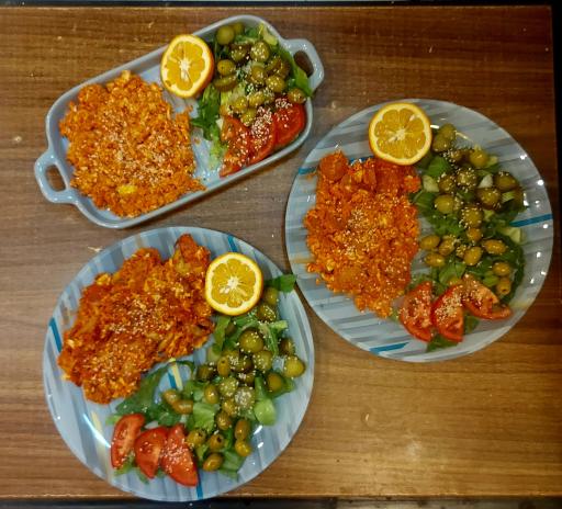 عکس کافه صبحانه ماهینا