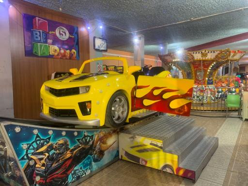 عکس شهربازی سرپوشیده سرزمین رویایی