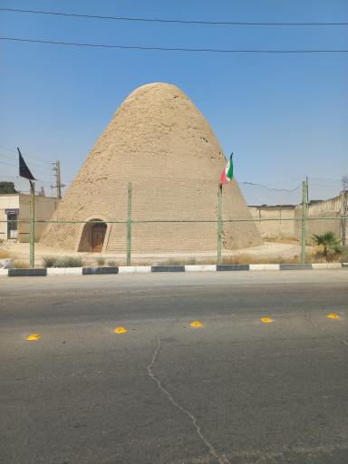 عکس یخچال تاریخی تُرشنبه