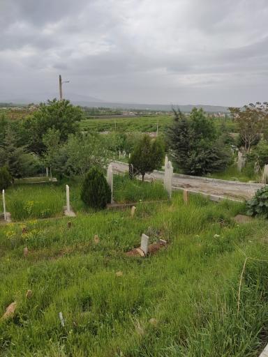 عکس قبرستان اهل سنت نقده