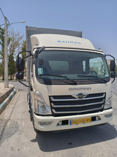 عکس خدمات ترمیم شیشه اتومبیل تک