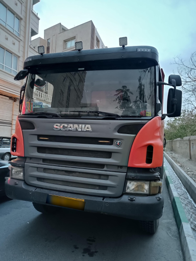 عکس خدمات ترمیم شیشه اتومبیل تک