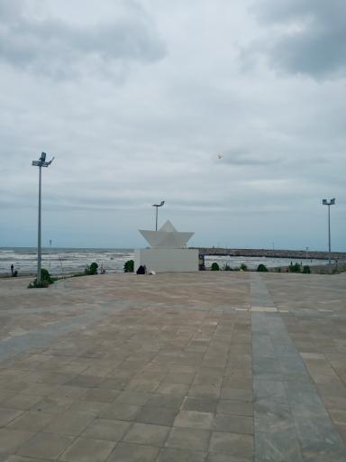 عکس محل شنا منطقه آزاد انزلی