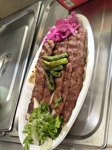 عکس کباب سرای ذغالی دهقان 