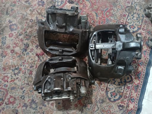 عکس خدمات چرخ و تعمیر کالیپر یاسر 