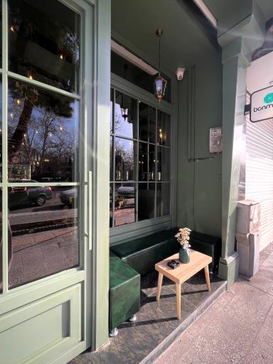 عکس کافه دِیرا