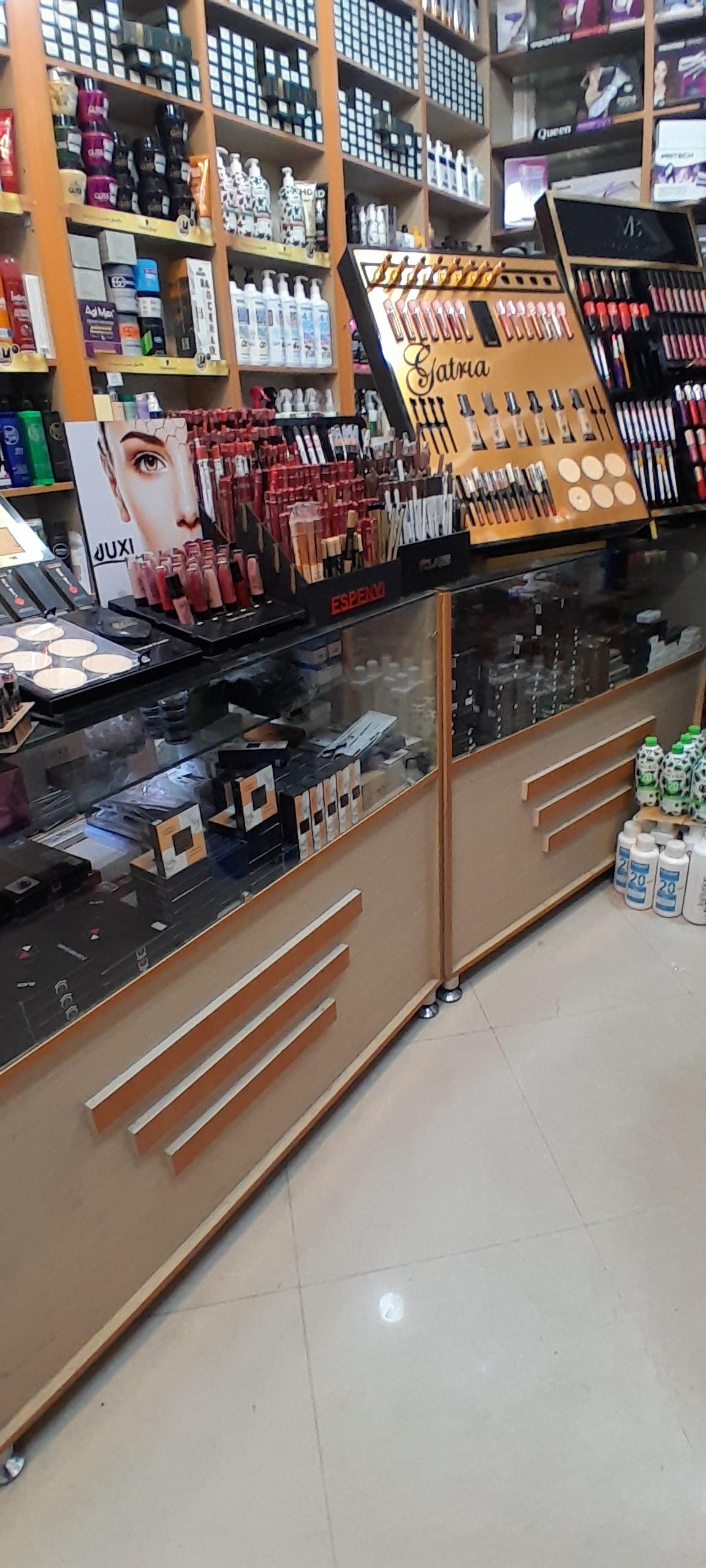 عکس فروشگاه نبی