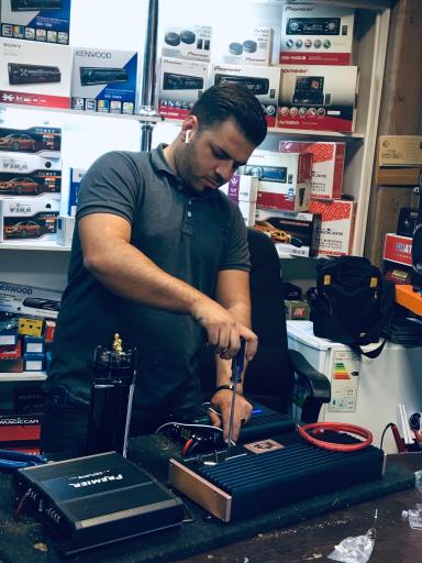 عکس خدمات خودرو پایونیر اسپرت