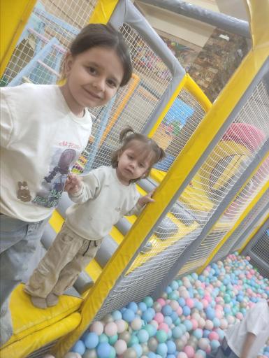عکس خانه بازی دنیای ستاره ها