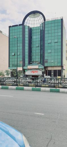 مجتمع لیوار