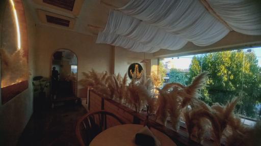 عکس کافه رزتا