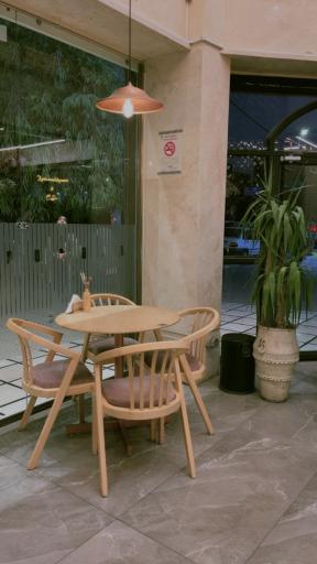 عکس کافه رزتا