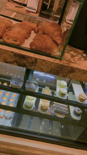 عکس کافه رزتا