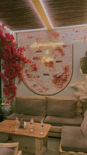 عکس کافه رزتا