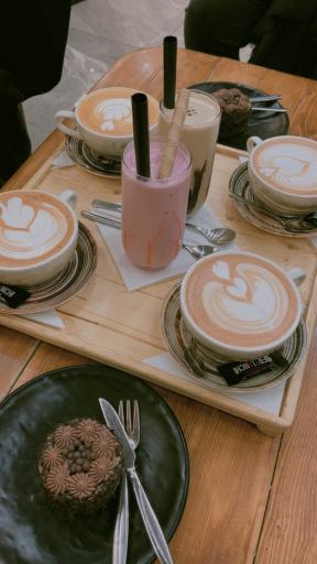 عکس کافه رزتا