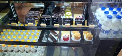 عکس کافه رزتا