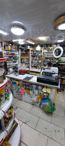 عکس فروشگاه هنری و لوازم تحریر پالت