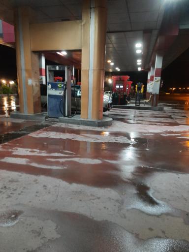 عکس جایگاه تخت جمشید بنزین و گازوئیل و CNG