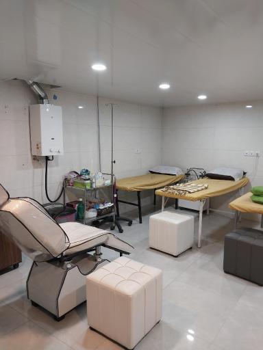 عکس طب سوزنی دکتر شیرازی