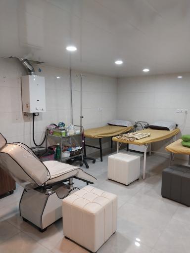 عکس طب سوزنی دکتر شیرازی