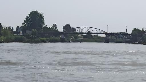 پل‌ جدید انزلی