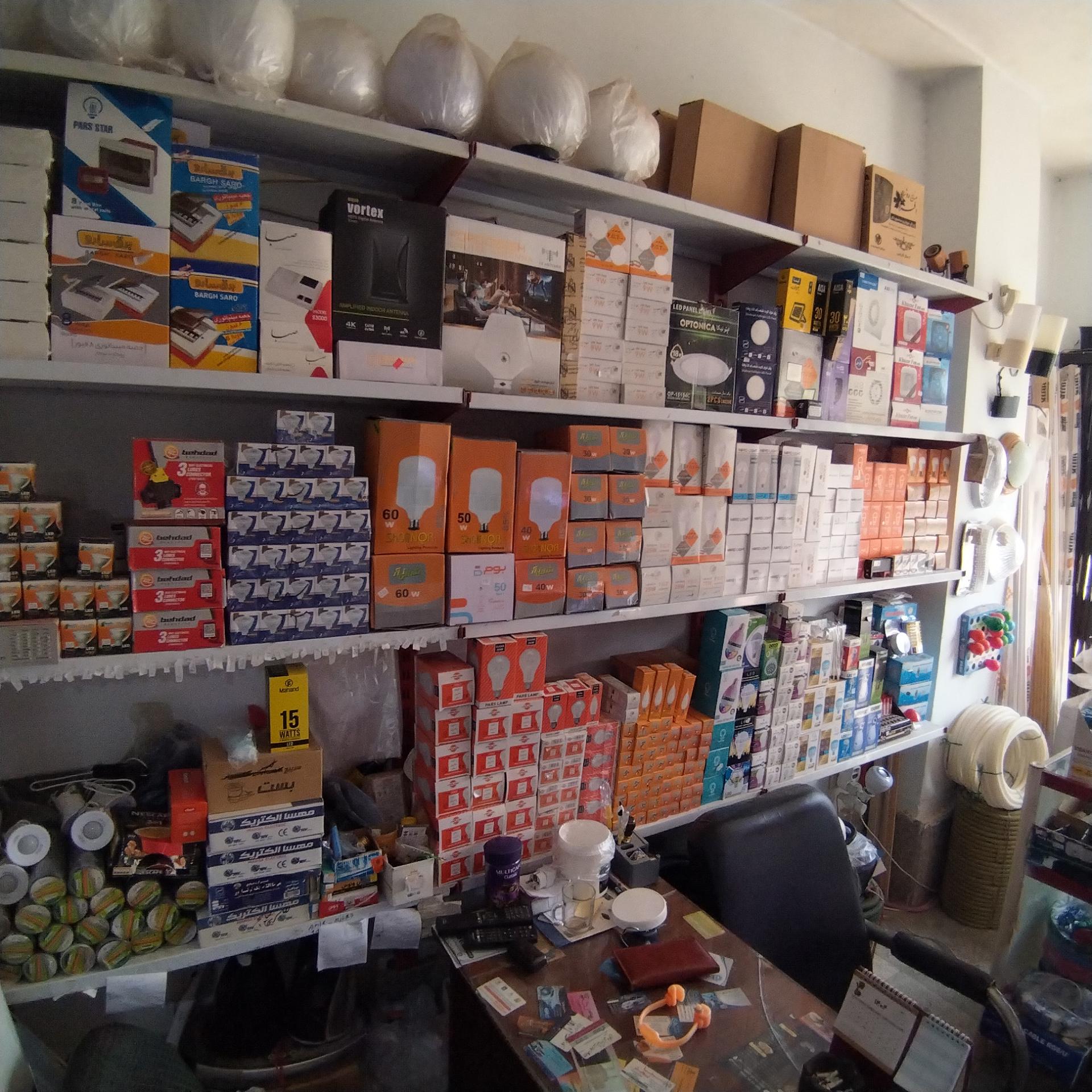 عکس الکتریکی قصر نور