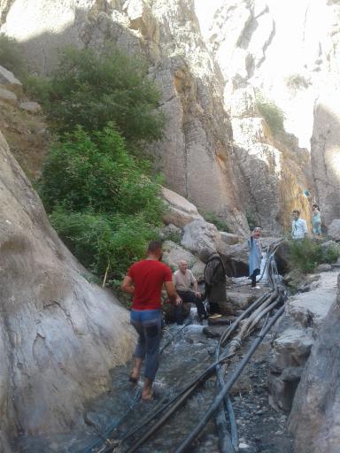 عکس آبشار زاوین 
