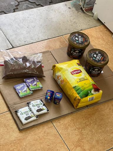 عکس فروشگاه مواد غذایی خارجی ونتات