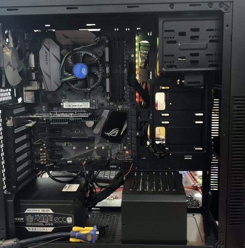 عکس مرکز کامپیوتر اطلس