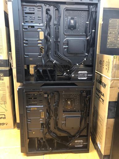 عکس مرکز کامپیوتر اطلس