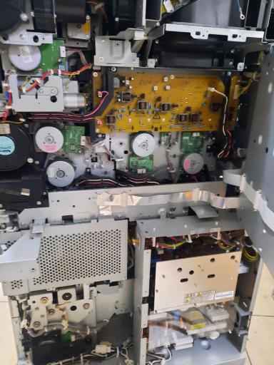 ایران کونیکا