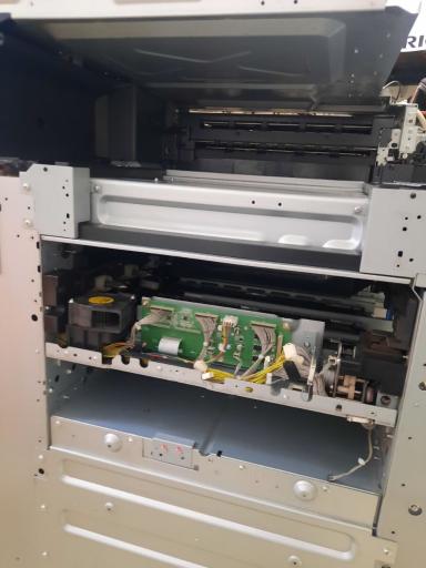 ایران کونیکا