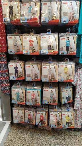 عکس فروشگاه راستی نمایندگی لباس راحتی جوانا