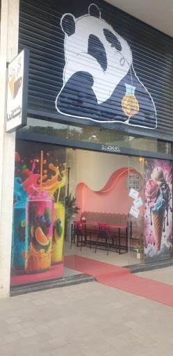 عکس کافه بستنی پاندا