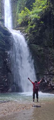 عکس آبشار دارنو ولرده